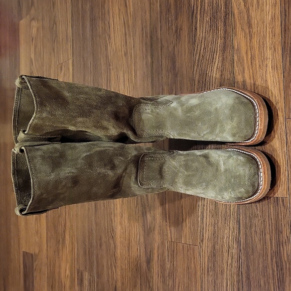 Frye Campus 12R Boots In Olive 8 NWT - Picture 12 of 15